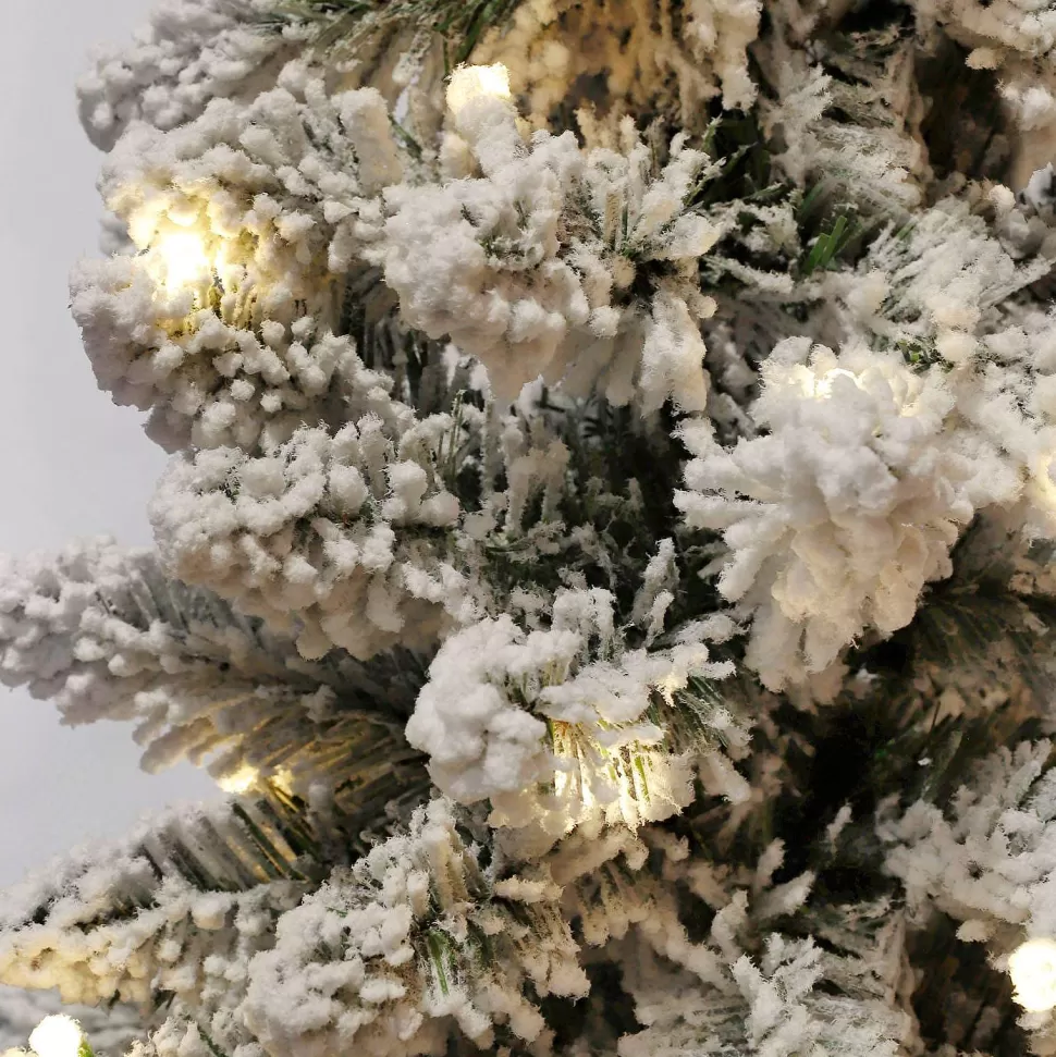 Store Verlichte Kerstboom Jurva (H215 X O71 Cm) Kerstbomen