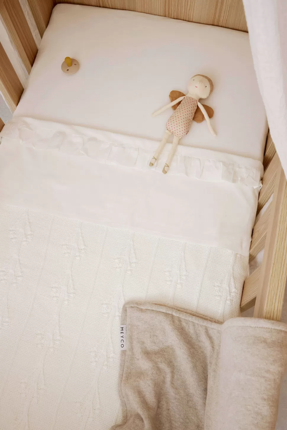 Flash Sale Baby Ledikantlaken Ruffle 100X150 Offwhite Kinderbeddengoed