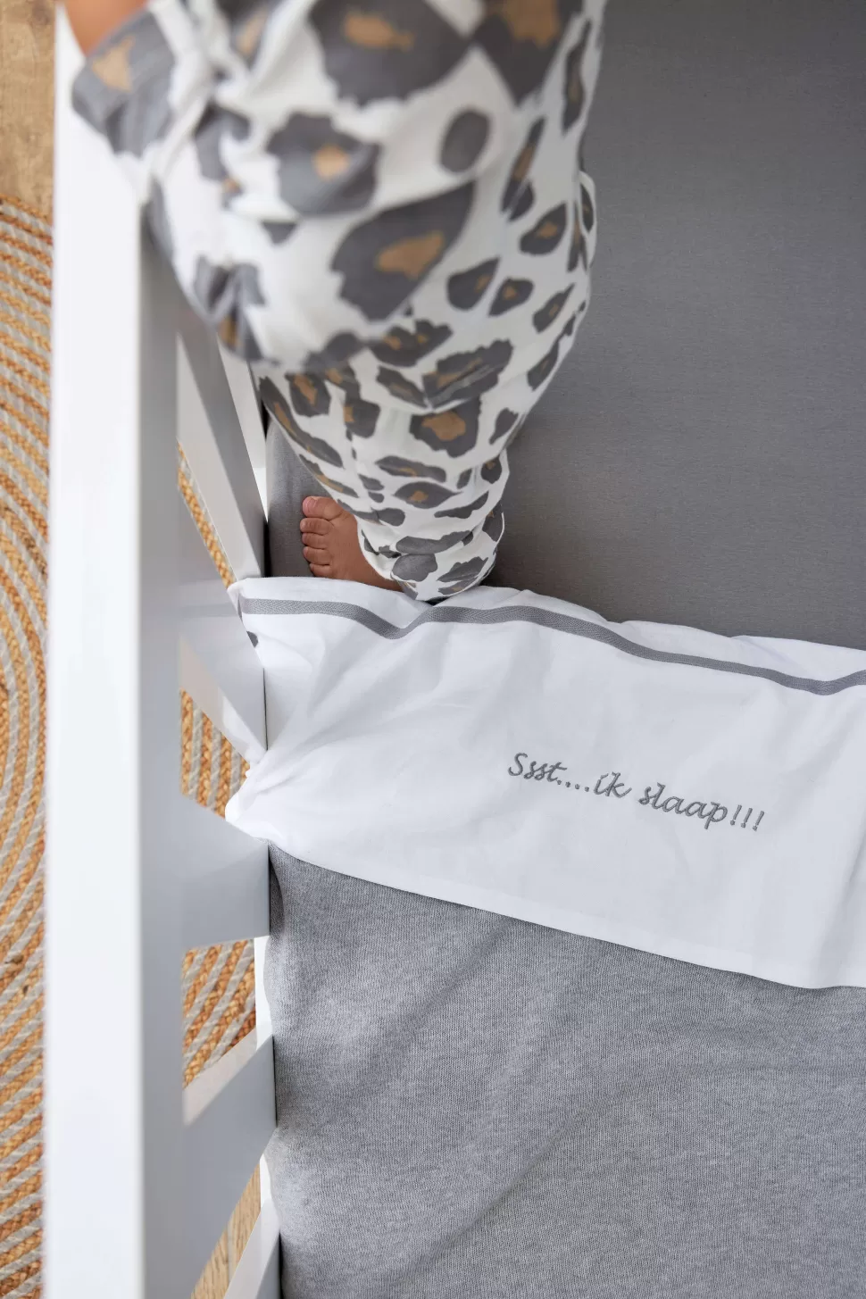 Flash Sale Baby Ledikantlaken Ssst...Ik Slaap!! 100X150 Grey Kinderbeddengoed